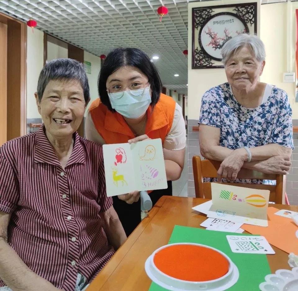 侨颐养老生活 │ 动动手指头，生活乐悠悠(图2)